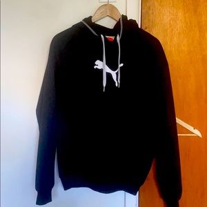 Puma hoodie Men’s Large